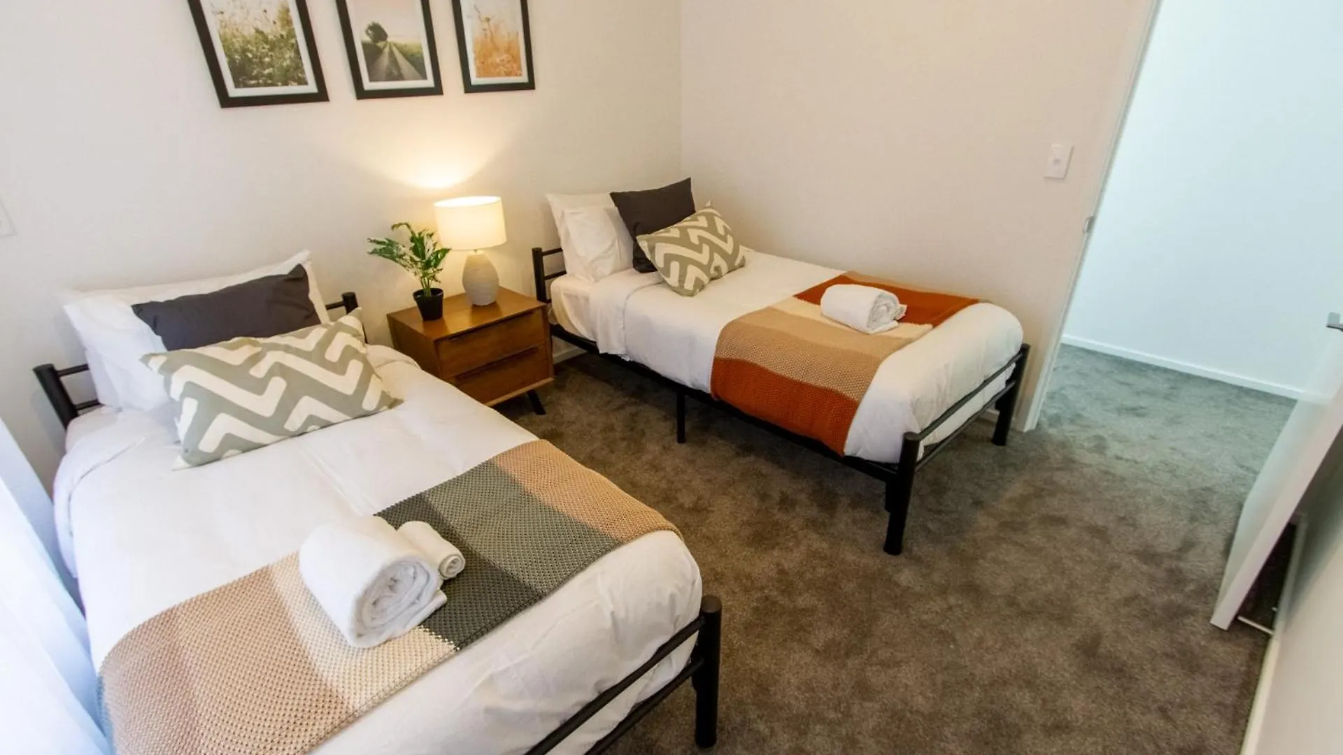 A Touch Of Luxury In Chch Cbd Apartment Christchurch 0*,