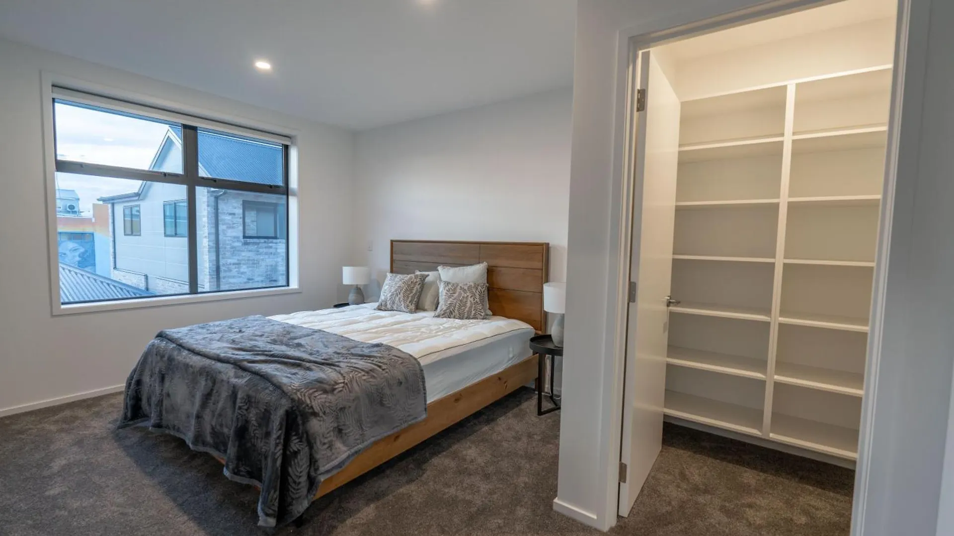 A Touch Of Luxury In Chch Cbd Apartment Christchurch